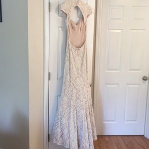 White lace dress